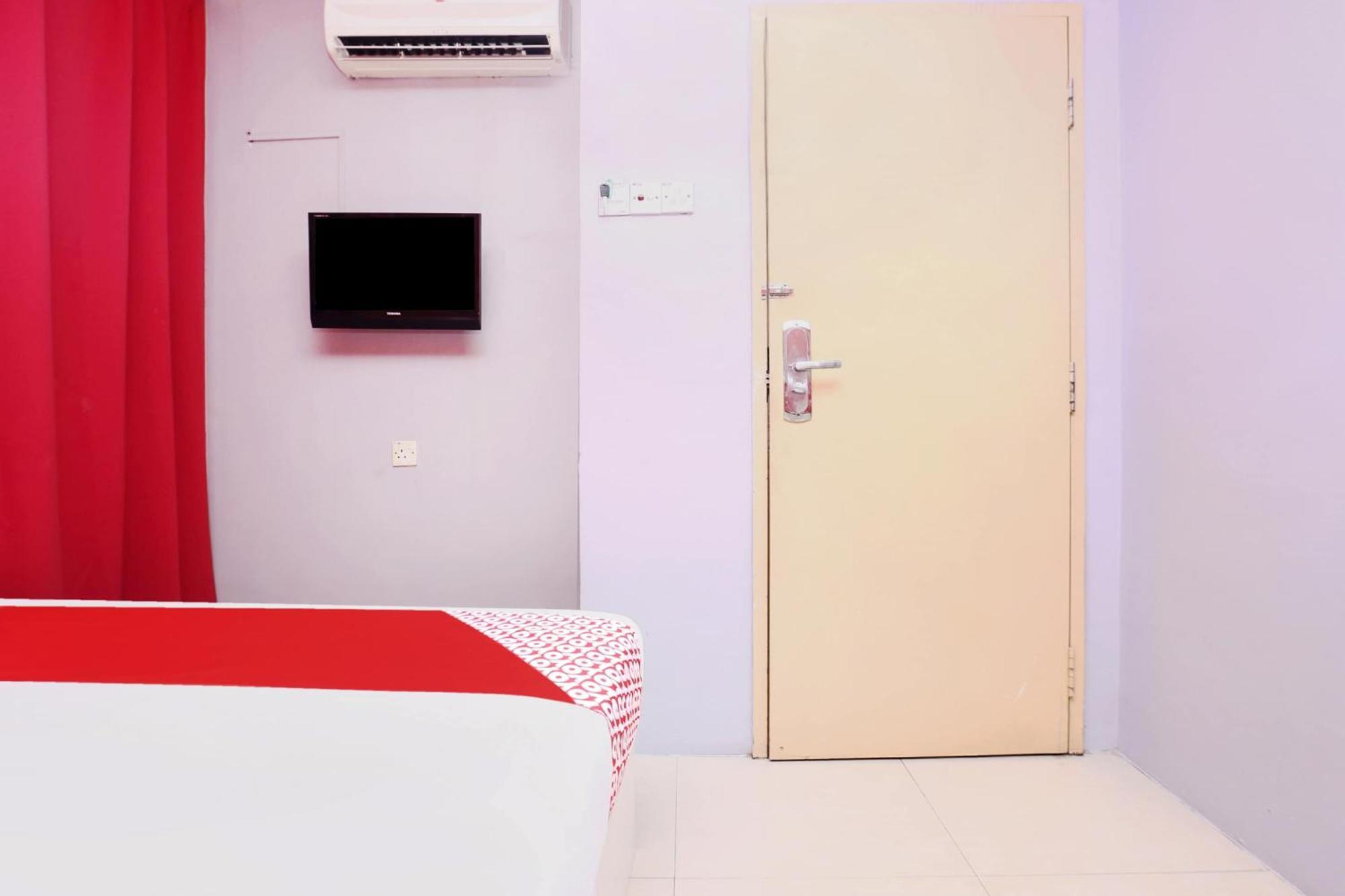 Oyo 89654 My New Home Hotel Gua Musang Ngoại thất bức ảnh